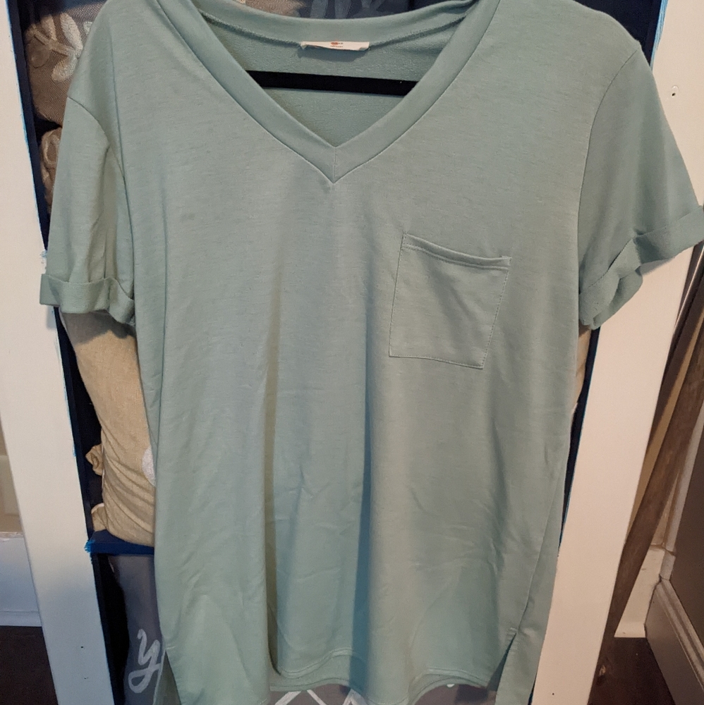 Green Basic top